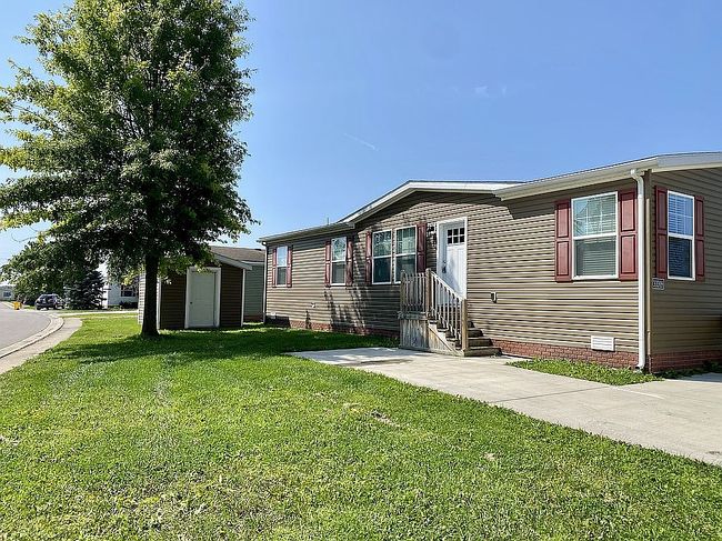 Photo of 33318 Walnut Ct