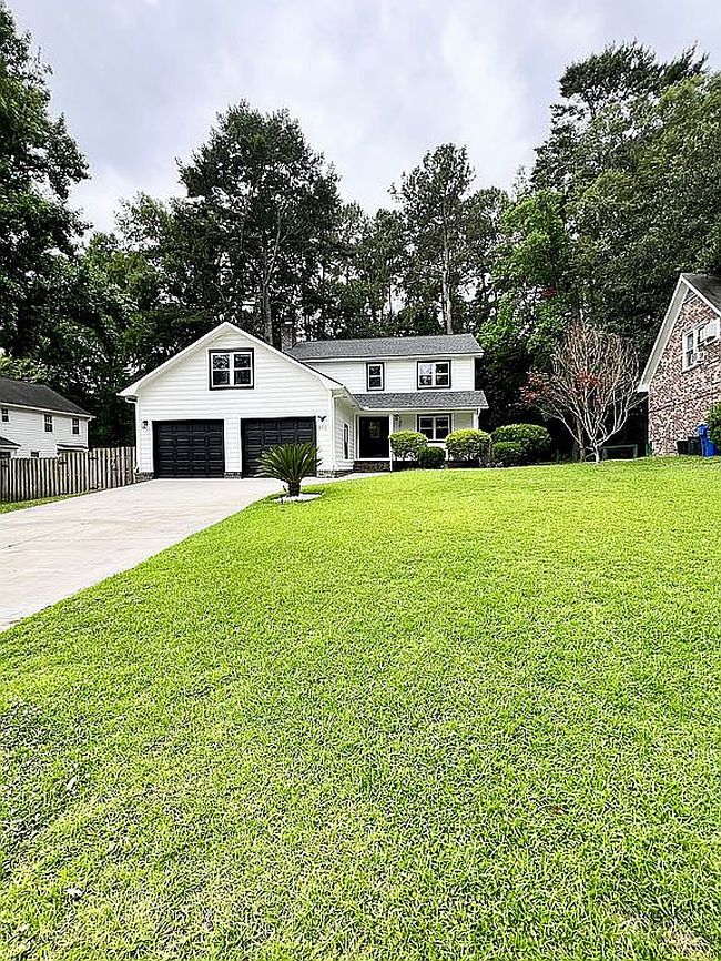 Photo of 116 Blue Heron Dr, Summerville, SC
