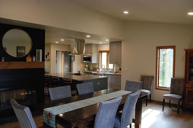 Photo of 3438 Twin Lake View Dr Ne, North Liberty, IA