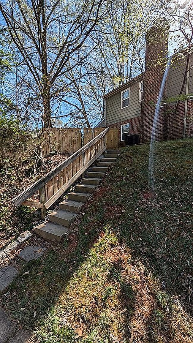 Image of 100 Grimes Pl