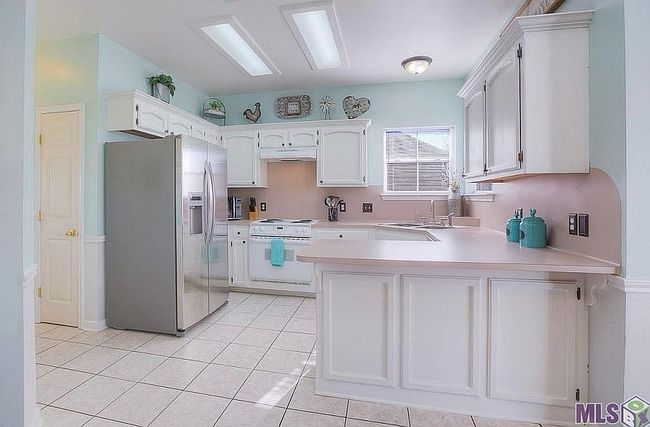Image of 14334 Whispering Oaks Dr