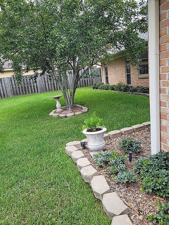Image of 5801 Independence Cir