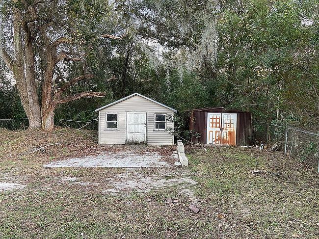 Image of 17836 Palm St