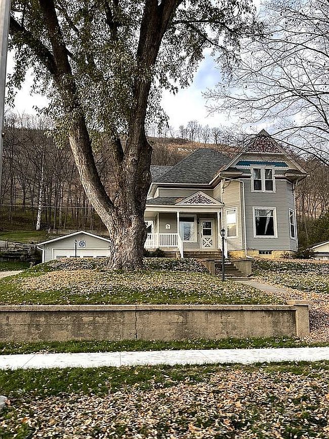 Photo of 401 W Stevens Ave, Rushford, MN