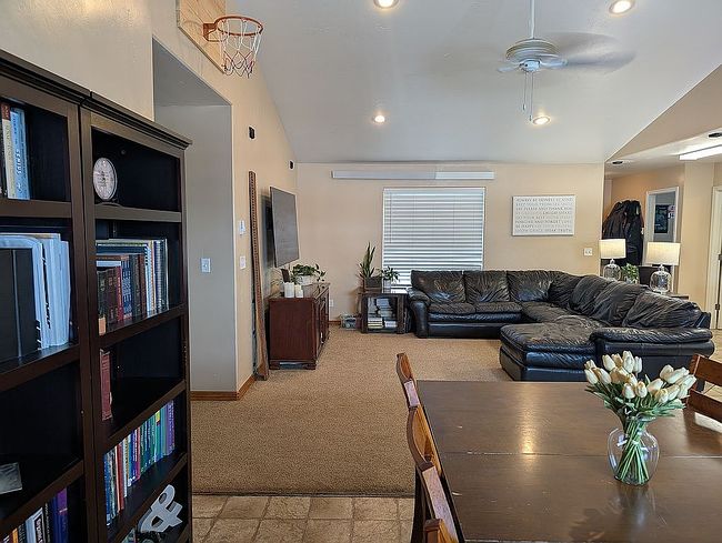 Image of 137 Nield Ave #A