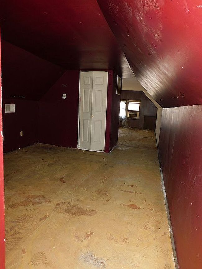 Photo of 304 N Tekoppel Ave, Evansville, IN