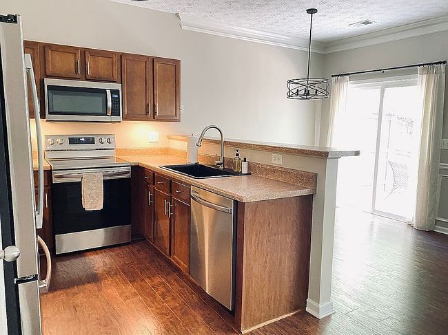 Photo of 267 Ridge Mill Dr, Acworth, GA