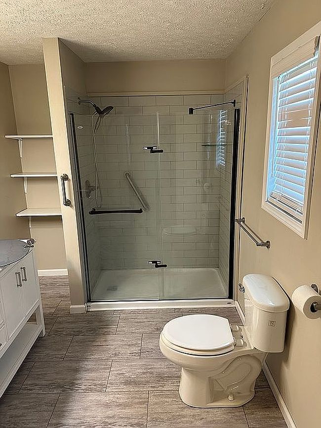 Image of 840 Shields Dr