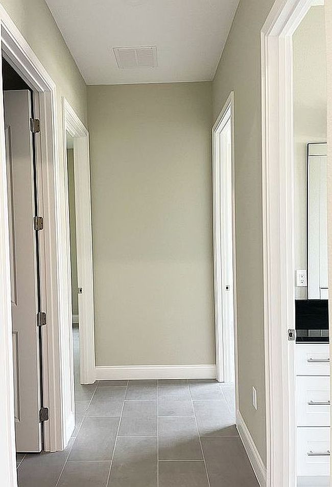 Additional photo 1 of property located at 11 Corona Ct