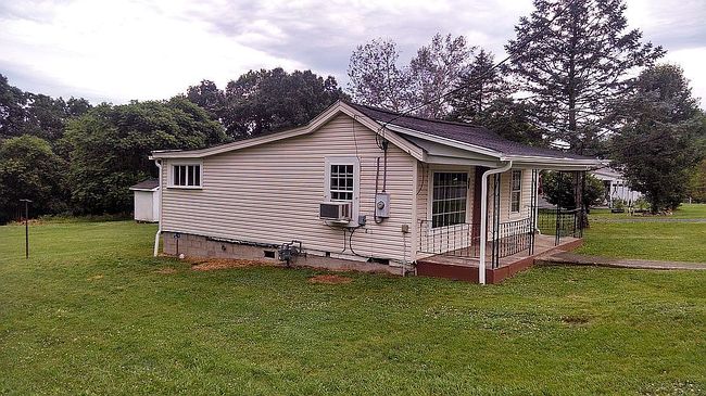 Photo of 234 E 32nd St, Buena Vista, VA