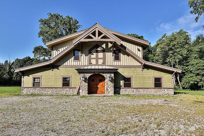 Image of 9445 West Rd