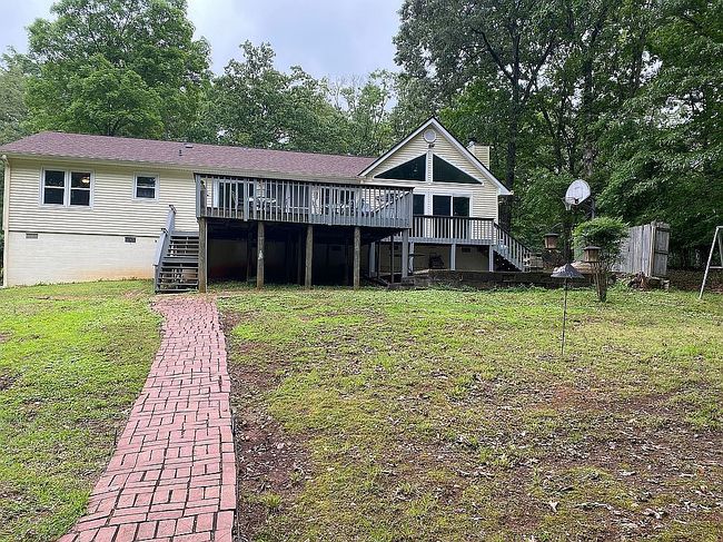 Image of 8048 Beachwood Dr