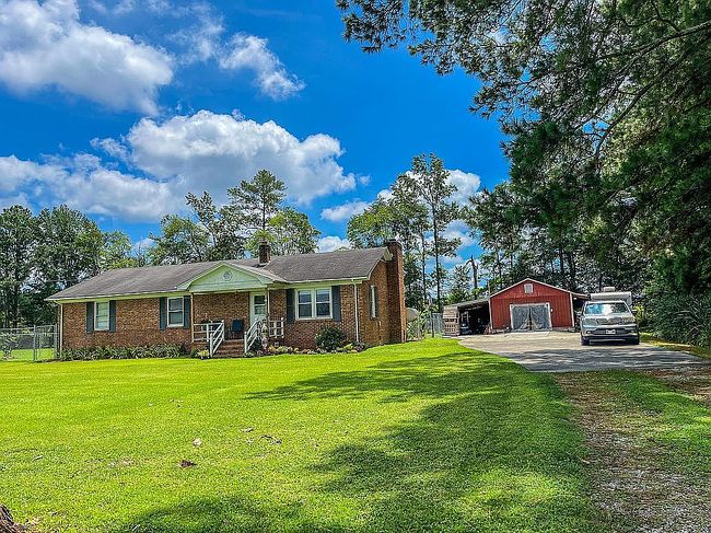 Photo of 25 Light Streak Rd, Sunbury, NC