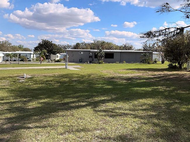 Image of 1811 Magnolia Dr S