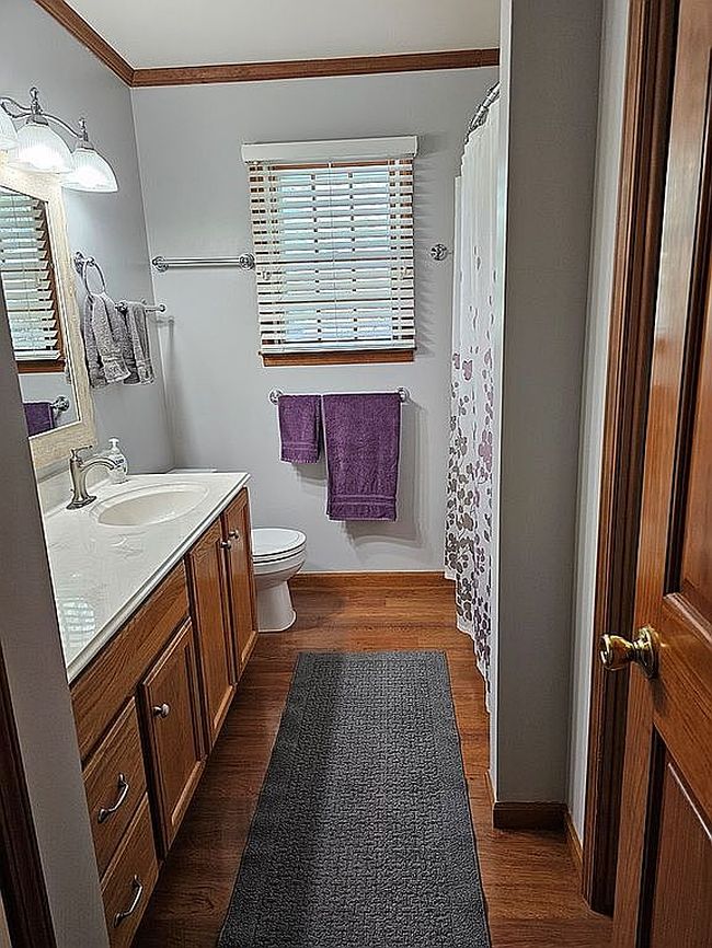 Photo of 976 N Summitview Dr, Gaylord, MI