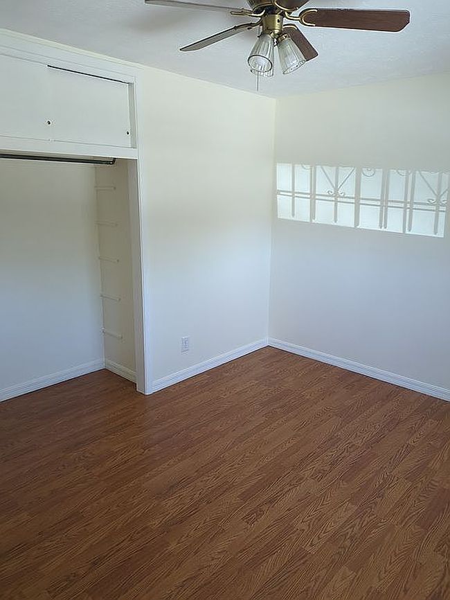 Preview of property located at 3036 Skipper Ln