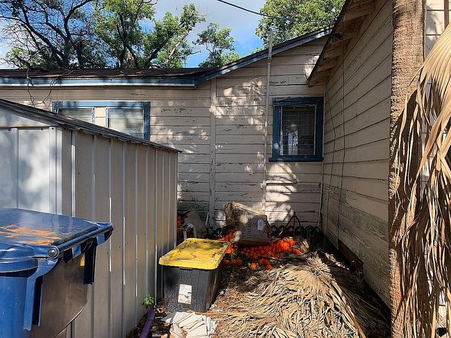 Additional photo 3 of property located at 5111 N Saint Vincent St