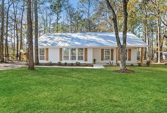 Photo of 65455 Mulberry St, Mandeville, LA