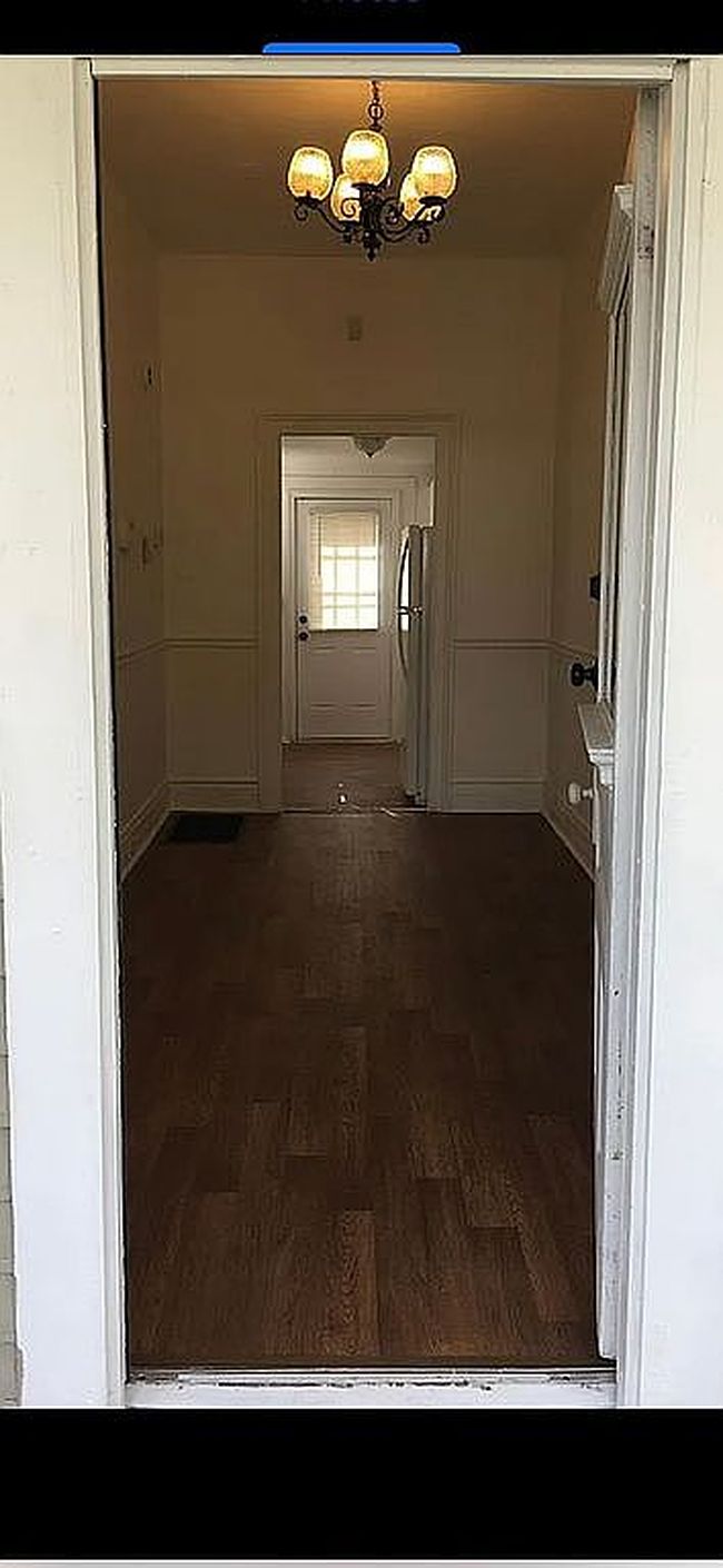 Image of 2026 Clark St