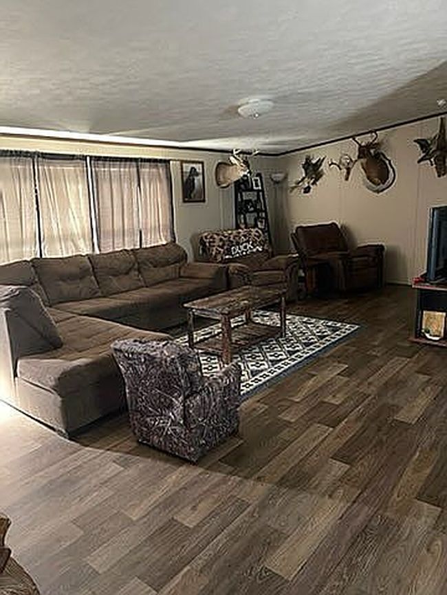 Image of 13858 W Gary Ln