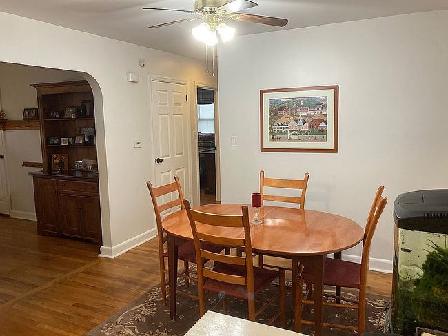 Photo of 116 Buttonwood Ln, Lancaster, PA