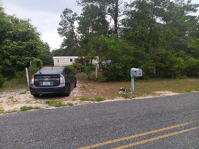 Photo of 2094 Lighthouse Rd, Carrabelle, FL