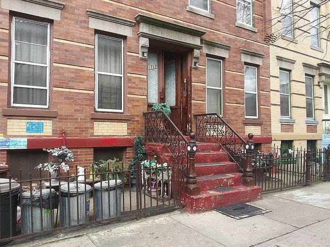 Photo of 1717 Putnam Ave, Ridgewood, NY