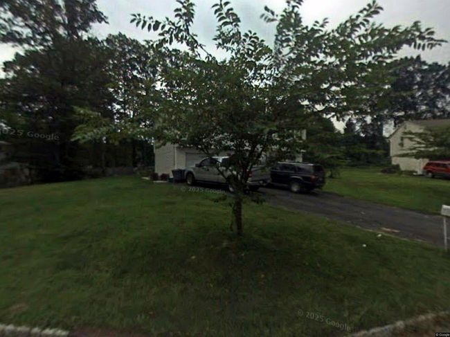 Photo of 7 Harriet Ln, New City, NY