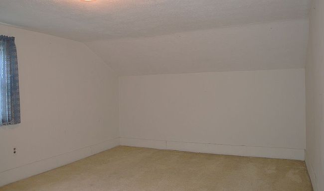 Photo of 488 Enka Lake Rd, Candler, NC