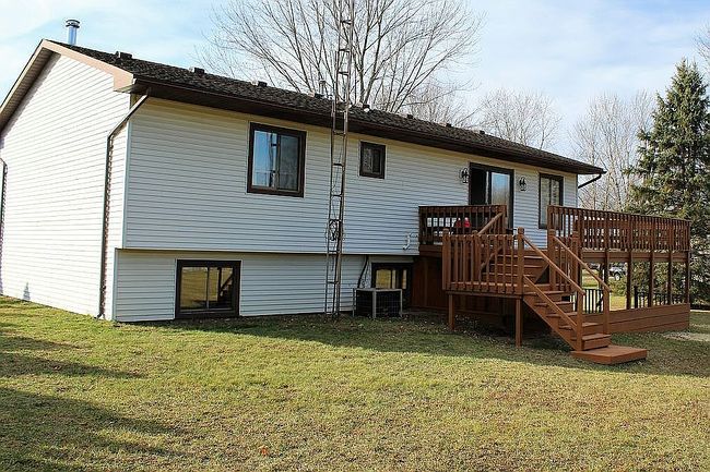 Photo of 8522 Tim Tam Trl, Flushing, MI