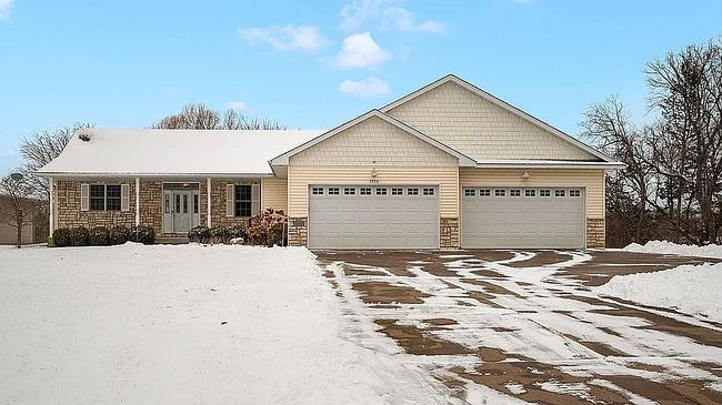 Photo of 7370 233rd St N, Forest Lake, MN