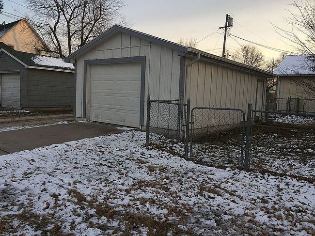 Photo of 721 N Ball St, Webb City, MO