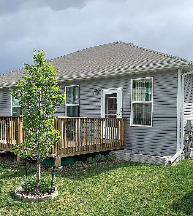 Image of 2881 N 87th St