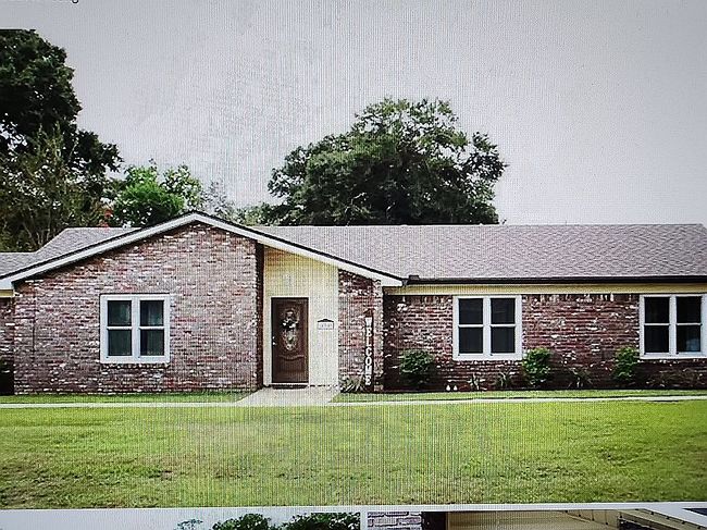 Preview of property located at 454 Barcelona Dr