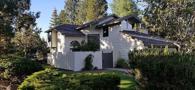 Image of 1902 Se Arborwood Ave