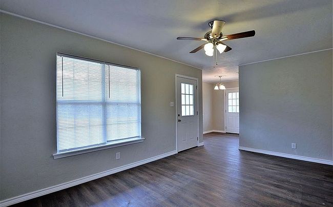 Photo of 304 County Road 3525, Hawkins, TX