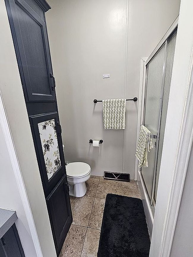 Additional photo 3 of property located at 225 16th Ave N