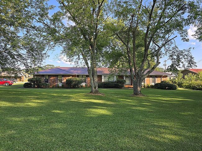 Photo of 1562 State Highway 30 E, New Albany, MS