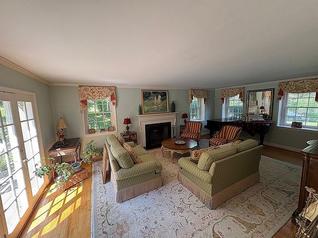 Photo of 913 N Spring Mill Rd, Villanova, PA