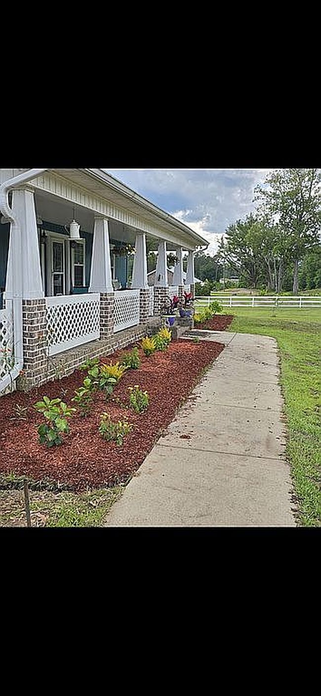 Photo of 15273 Highway 26 W