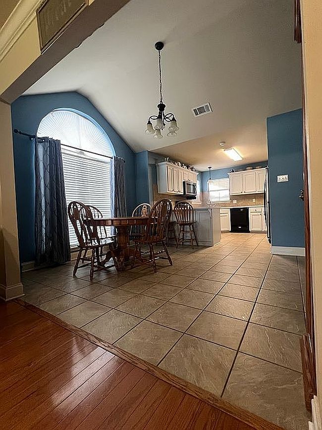 Additional photo 1 of property located at 20755 Benton Hts