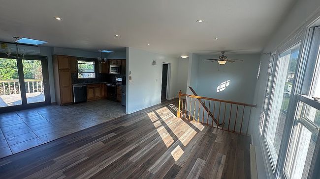 Photo of 7 Hemlock Ln, Albany, NY