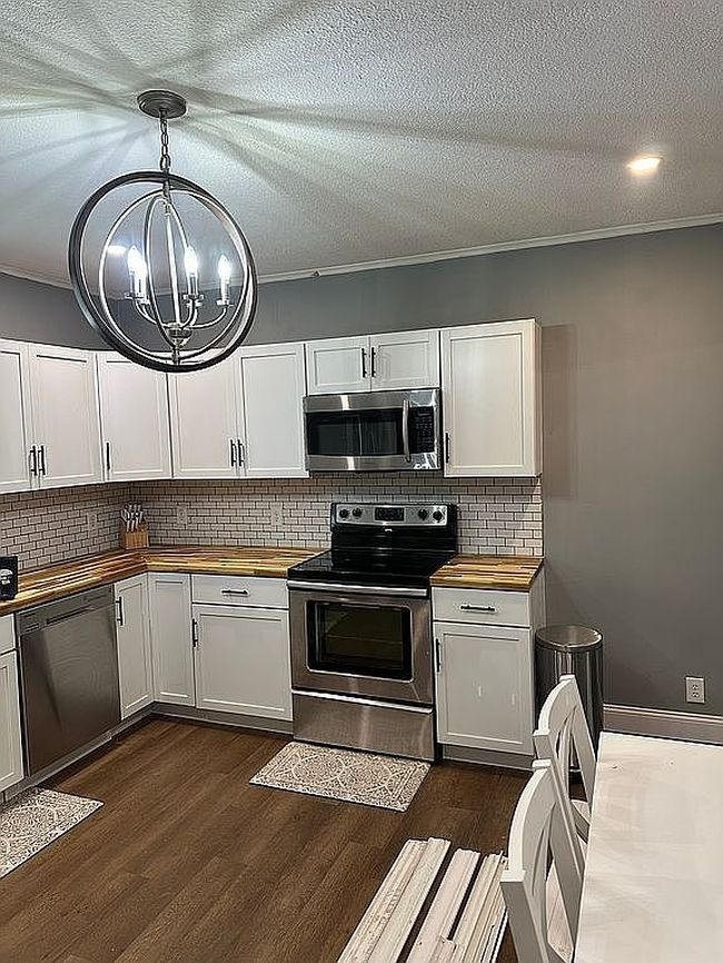 Image of 504 S Adams St