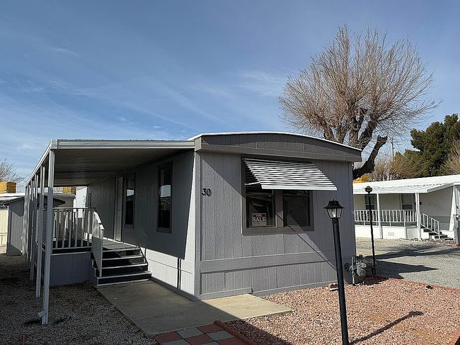 Photo of 22601 Bear Valley Rd Space 30, Apple Valley, CA