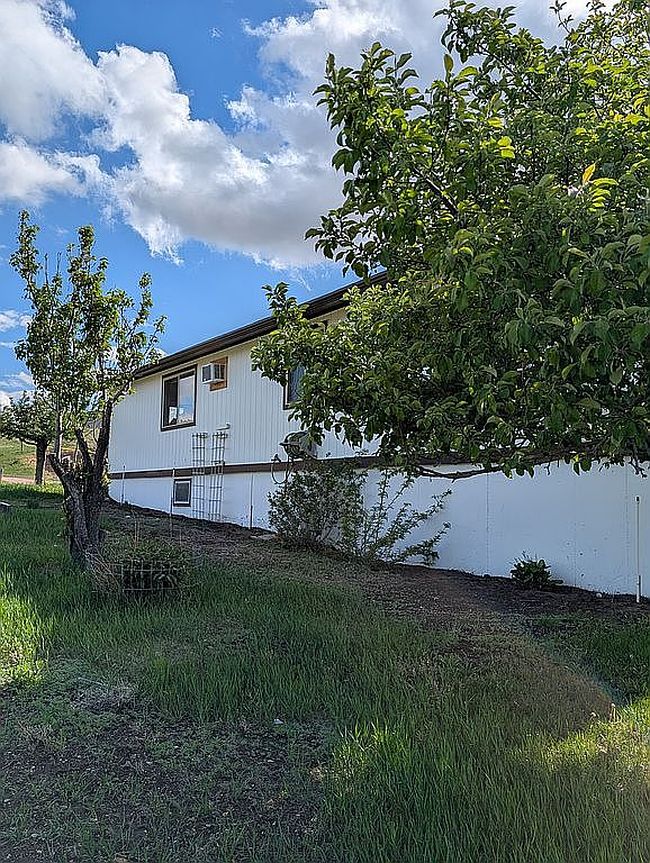 Image of 1104 C St
