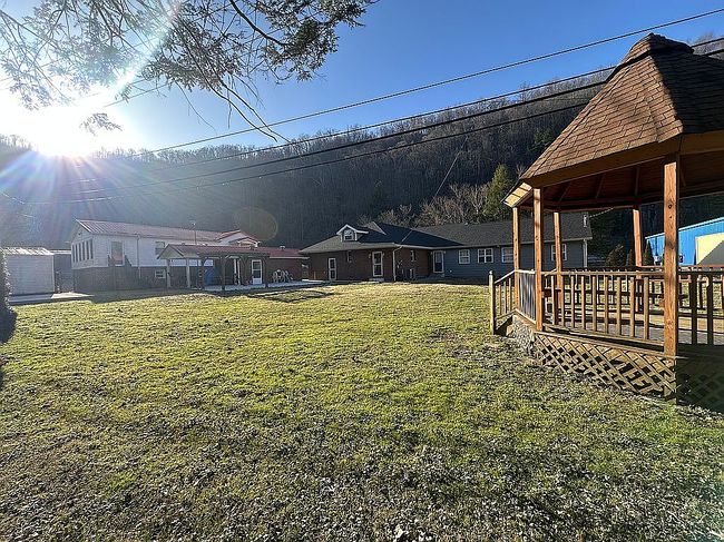 Image of 108 Loftis Tipple Rd
