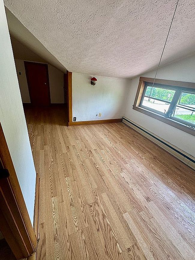 Photo of 449 S Main St, Philippi, WV