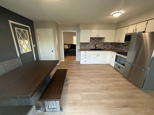 Image of 108 4th St N