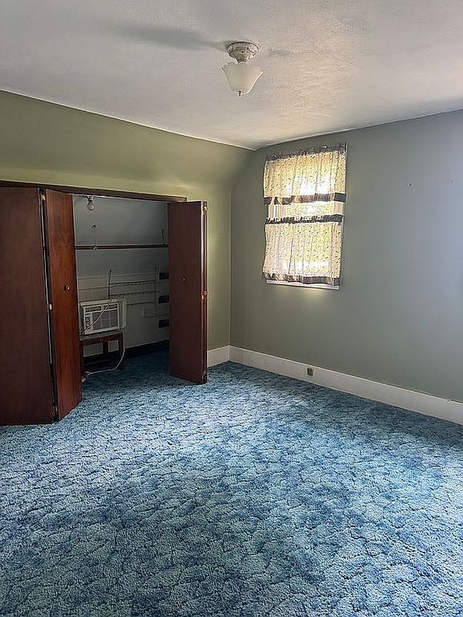 Image of 1593 Broughton Rd