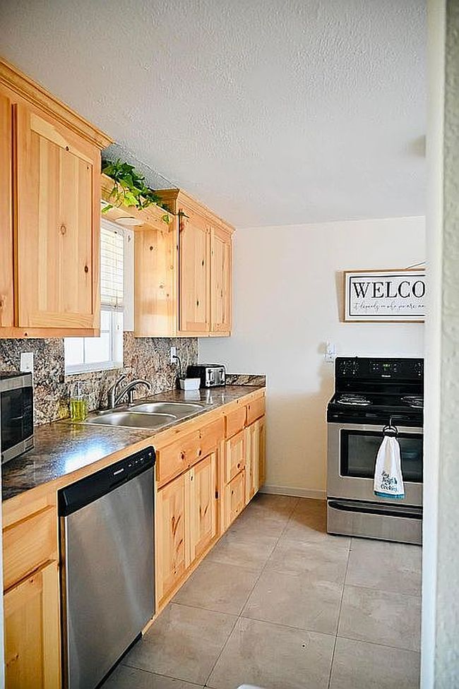 Image of 23790 E County Road 1630